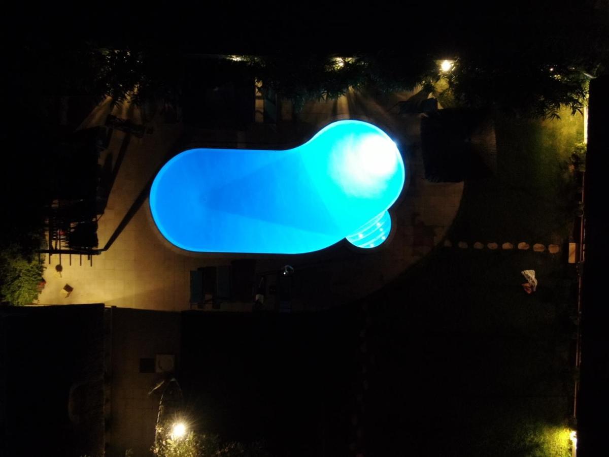 Pension Sharaiman Dunavăţu de Jos Exteriör bild